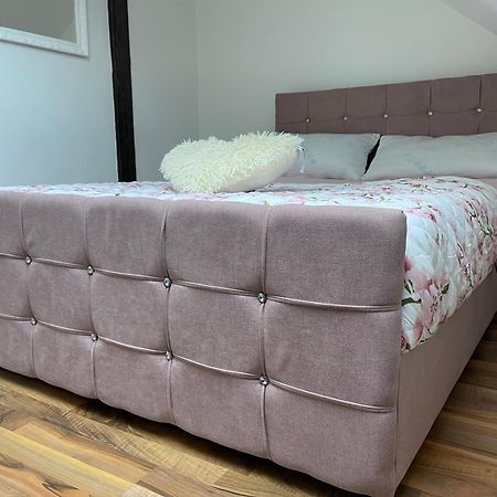 Bequemes Einzelzimmer Im Herzen Von Kassel Dış mekan fotoğraf