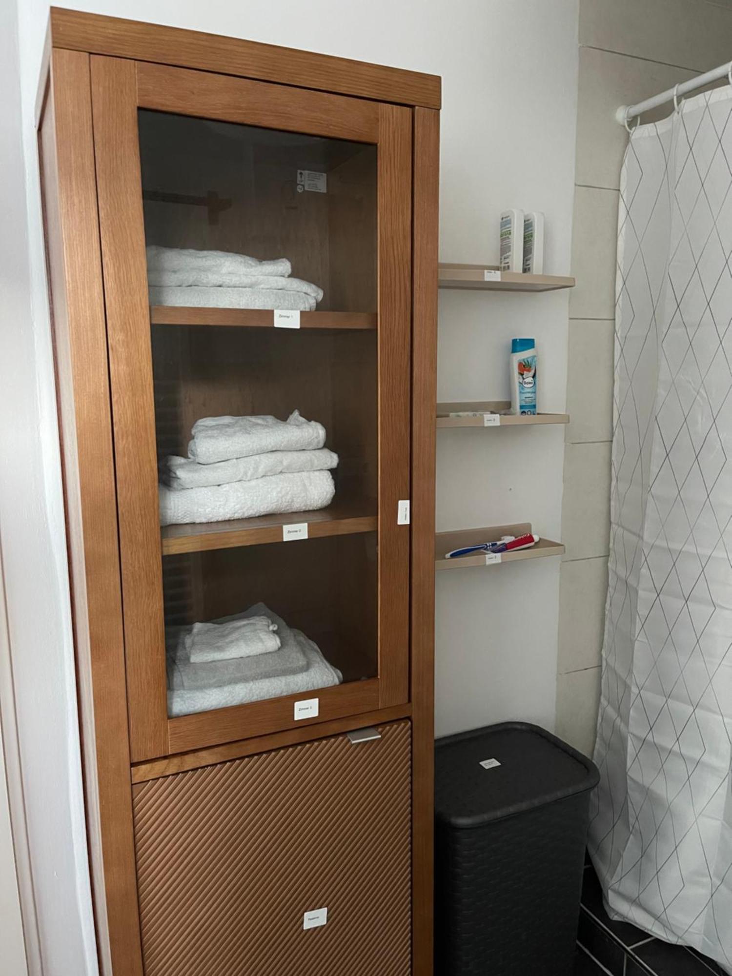 Bequemes Einzelzimmer Im Herzen Von Kassel Dış mekan fotoğraf
