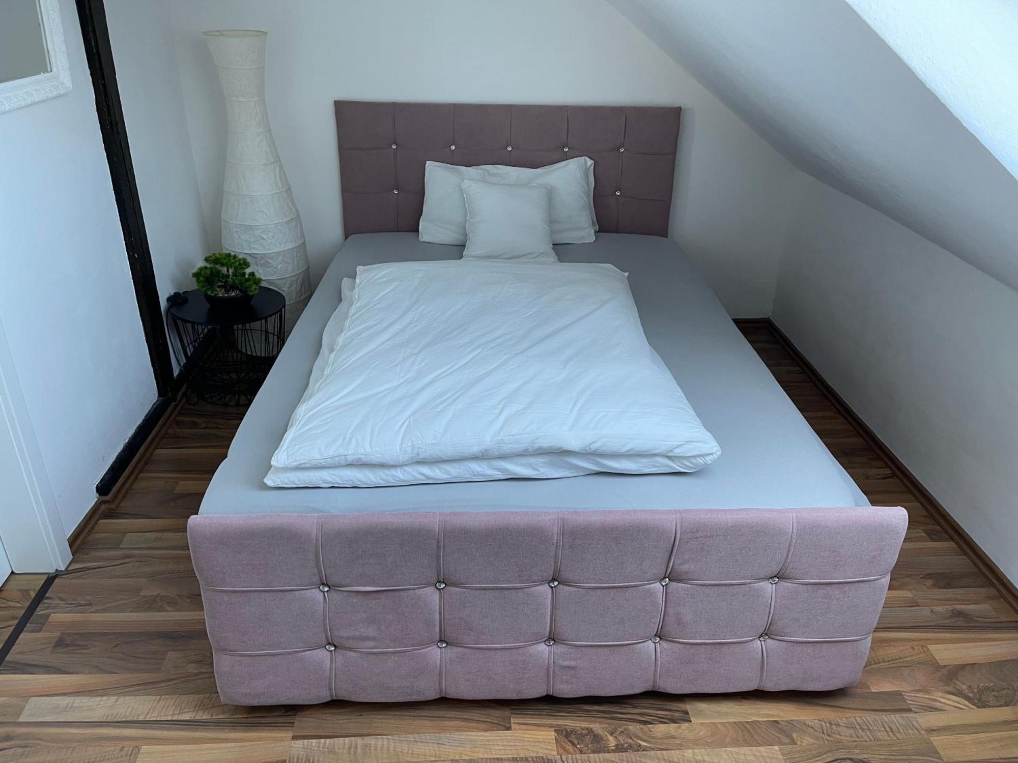 Bequemes Einzelzimmer Im Herzen Von Kassel Dış mekan fotoğraf